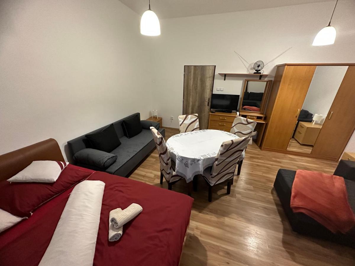 Sonja Holiday Home Острава Экстерьер фото