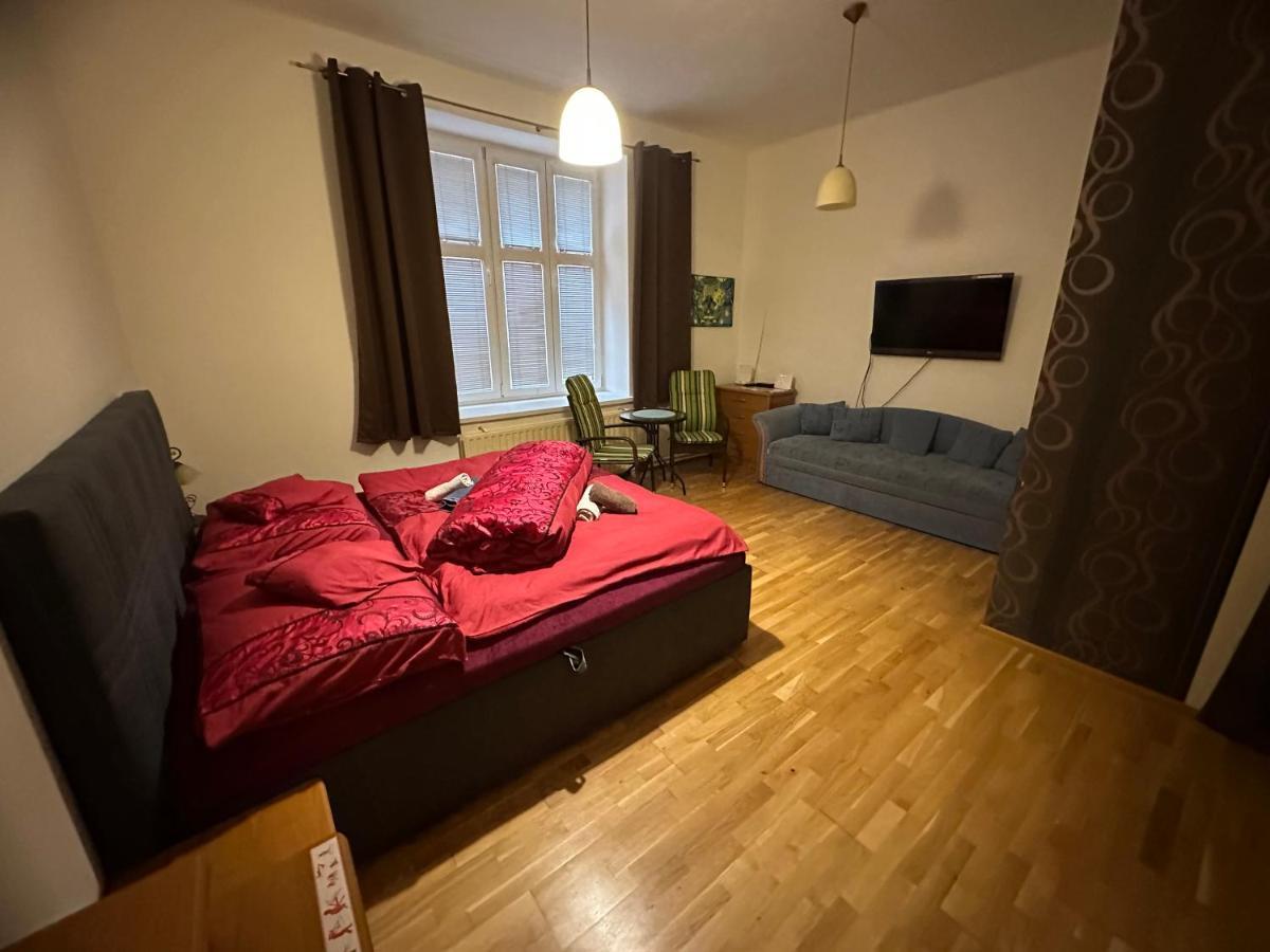 Sonja Holiday Home Острава Экстерьер фото